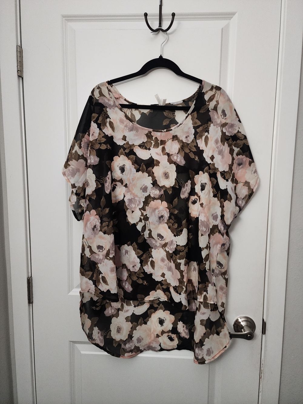 5/$25  Sheer Floral Blouse in Black, Blush & Cream